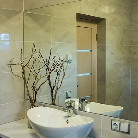Estate Holiday Home Кулдига Экстерьер фото